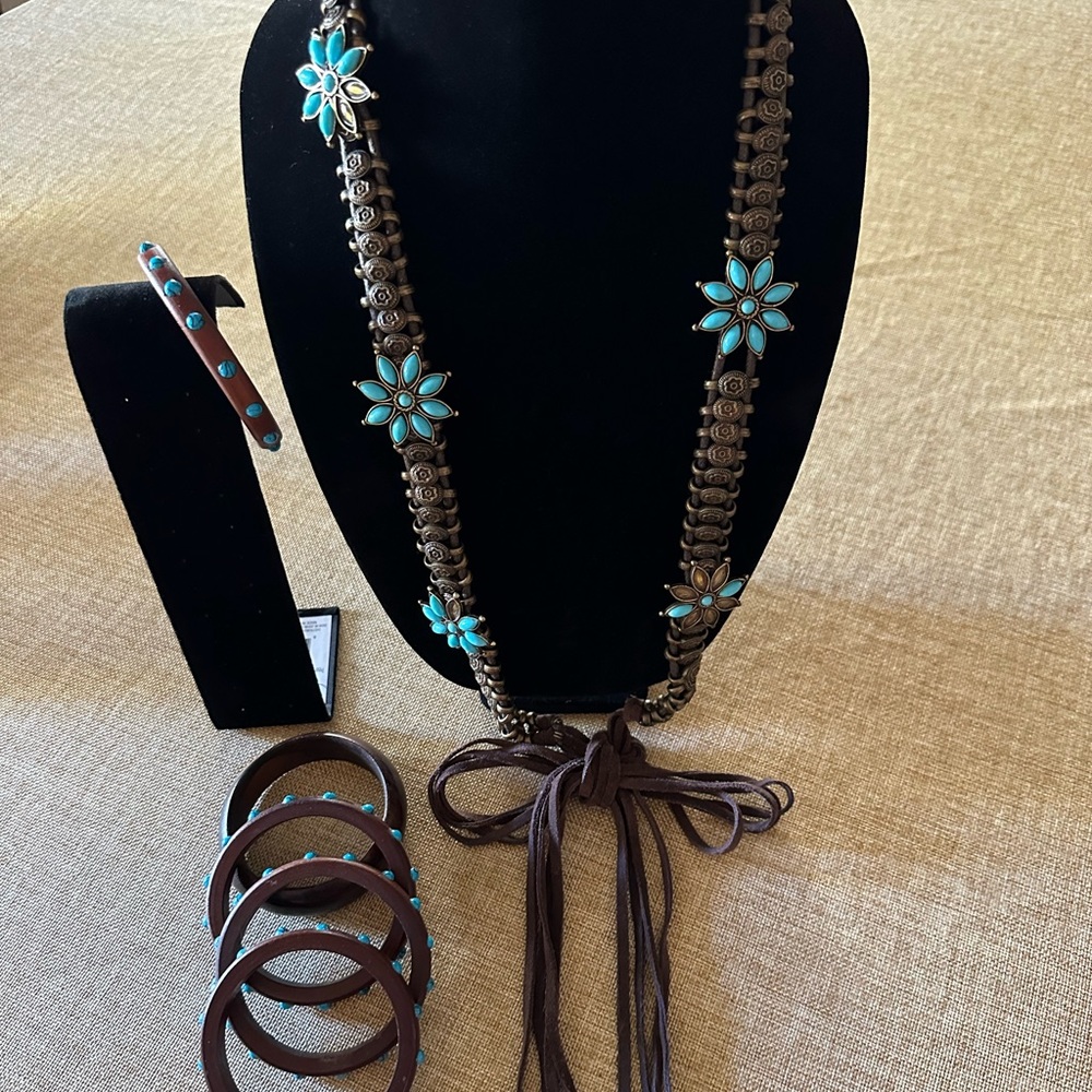 Fashion Belt With 5 Bangle Bracelets